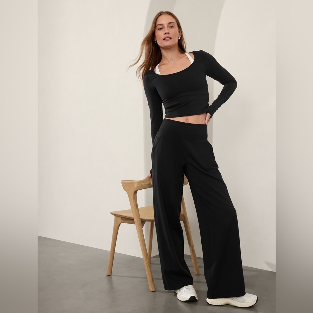 NWOT Athleta Venice Wide Leg Black Pant size L/T